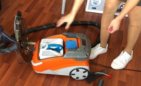 Найкращий помічник для прибирання будинку мийний пилосос Thomas AQUA + PET & FAMILY