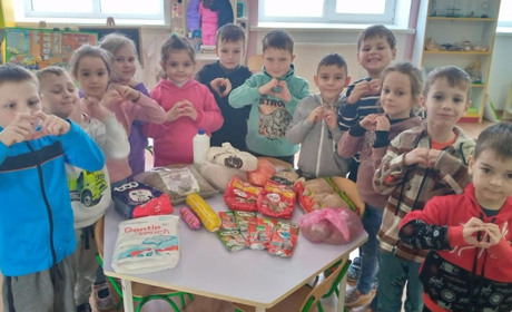 Доброта, що б’є рекорди! Жмеринські вихованці дитячих садочків стали учасниками рекорду України