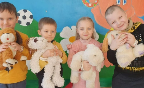 Доброта, що б’є рекорди! Діти з Лозової стали учасниками рекорду України