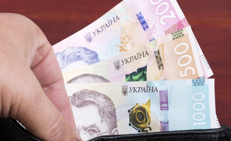 Із 1 квітня зросла мінімальна зарплата: як це вплине на роботодавця і працівника?