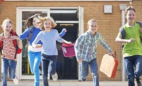 Літні канікули у школярів розпочнуться пізніше