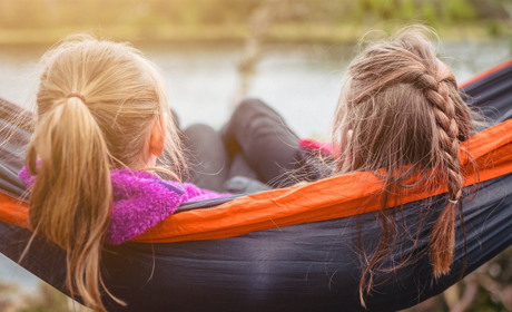 18-19 квітня дітей-переселенців з Луганщини запрошують на безкоштовні розваги. Як зареєструватися