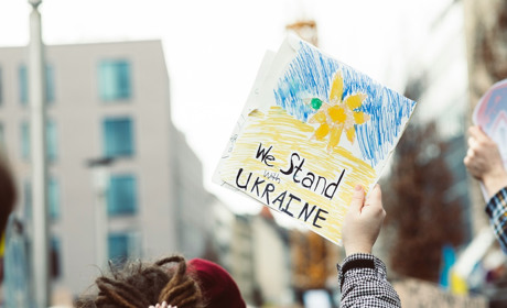 UFU Platform: як переселенцям отримати допомогу в Україні та за кордоном?