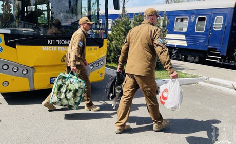 З 2 травня розпочинається безплатна евакуація мешканців Донеччини з Покровська до Волинської області