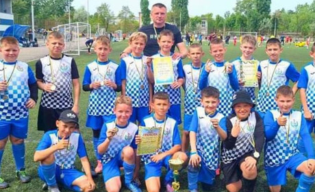 Юні футболісти з Покровської громади вибороли срібло на Всеукраїнському турнірі "Промінь мрії Cup"