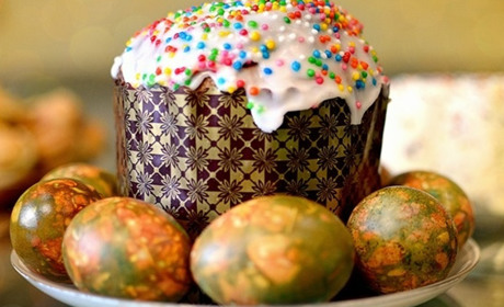 Готуємо сьогодні: ніжна, смачна та волога Олександрійська паска на "нічному тісті"