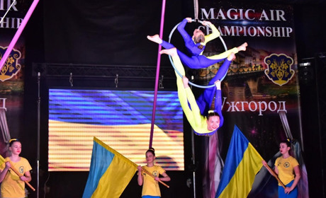 Повітряні гімнастки з Южного привезли арсенал нагород з міжнародного чемпіонату (ФОТО)