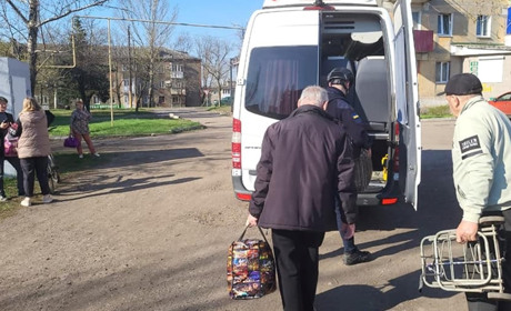 Безплатна евакуація мешканців Торецької громади до Волинської області. Де можна оселитися на Волині