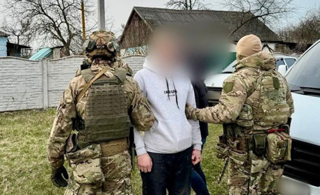 Шахрай під виглядом відомого волонтера ошукав одеситку на понад мільйон гривень