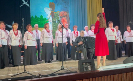 Концерт аматорських колективів на сцені МЦ “Червона Калина”. Як все проходило
