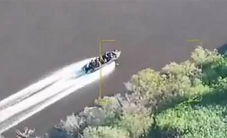 Останній заплив: російські десантники підірвалися на річковій міні