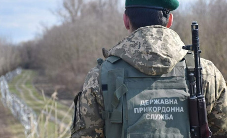 На Одещині росіянин, який переправляв ухилянтів за кордон, напав на прикордонника