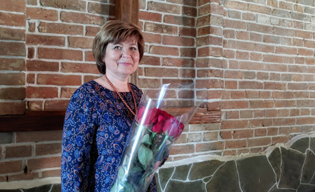 Книга, пісні, донати: В Умані під час презентації кижки Валентини Новак збирали кошти для захисників