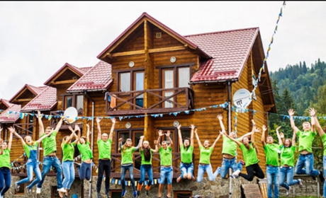Безкоштовний відпочинок у Карпатах для дітей, постраждалих від війни: реєстрацію відкрито