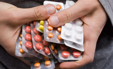 Замість ліків - крейда. На окупованій Луганщині знову відчувається дефіцит медпрепаратів в аптеках