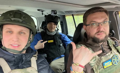 “Допомагаємо тим, хто у небезпеці” - волонтер розповів про роботу у Волноваському районі