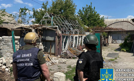 У Вовчанську росіяни обстріляли автомобіль поліції під час евакуації: що відомо?