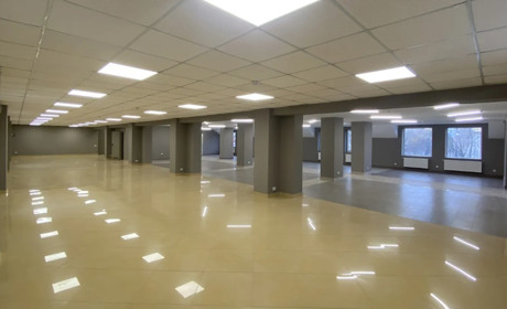 Поради щодо оренди офісів у бізнес-центрах: як знайти оптимальне робоче місце для вашого бізнесу