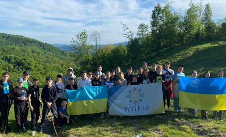 Три тижні серед мальовничих гір: як дітвора з Золотоніщини оздоровлювалися в «Артеці»