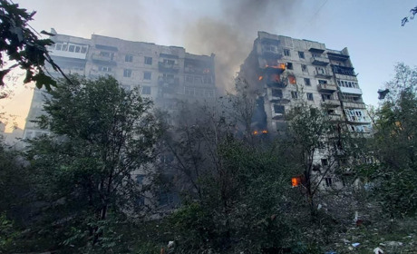 Ворожі обстріли на Донеччині: У Торецьку двоє загиблих, троє поранених та багато руйнувань