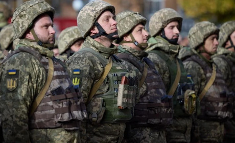 Як підписати контракт з ЗСУ: можливості для мешканців Одещини, спеціальності та зарплати