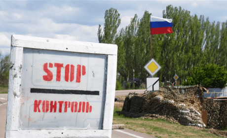 Посилюють пропускний режим. На Луганщині окупанти встановили додаткові блокпости