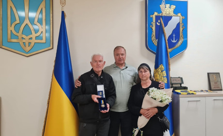 Воїна з Южного посмертно відзначили нагородою