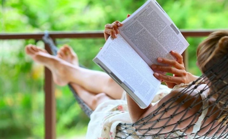 5 топ-книг для вашого літа: коли думками хочеться на море чи подалі від міста