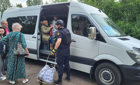 Безкоштовна евакуація з Торецької громади до Дніпра: врятуйте своє життя. 7 червня наступний рейс