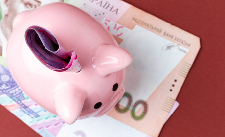 Українцям доведеться накопичувати кошти на пенсію та бути готовими працювати якнайдовше