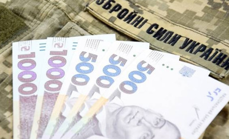 У Чернігові продовжують підтримувати сім'ї загиблих захисників та власників пошкодженого житла