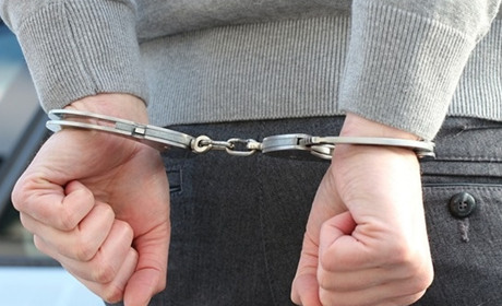 У сусідів: депутатка - агент ФСБ, нова оперційна, подарунки дітям, шахрайство та згвалтування