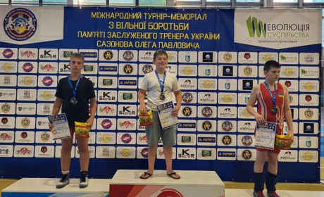 Юні борці з Южного успішно виступили на турнірі з вільної боротьби у Львові (ФОТО)