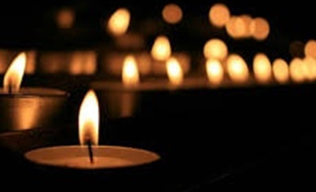 Біль, відчай та сльози: Старокостянтинівщина знову прощатиметьсяз Героєм