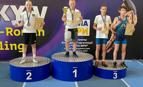 Юний борець з Торецька здобув срібло на Літньому кубку серед школярів у Києві