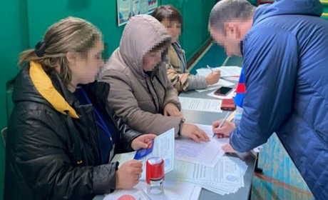 СБУ повідомила про підозру секретарю незаконної ТВК у Генічеську