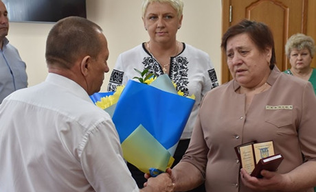 Рідним загиблого захисника вручили орден "За мужність”, яким Героя нагороджено посмертно