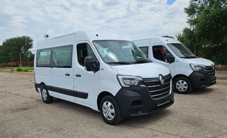 Нова допомога від «U-LEAD з Європою»: Марганецька громада отримала два мікроавтобуси