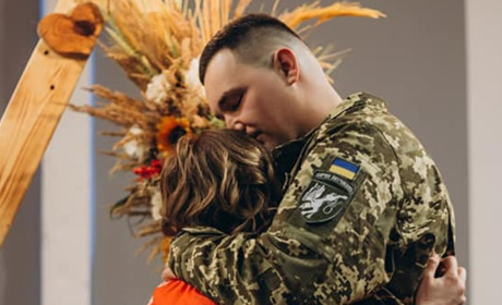 Як зустріти близьку людину з війни: у Старокостянтинові проведуть відкритий діалог з психологами