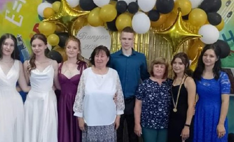 Із «золотом» та планами: шестеро випускників Троїцького ліцею вирушають у доросле життя