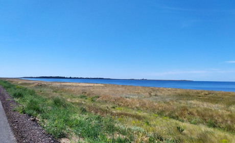 Нова Каховка-Хорли: як українці їздять на море в окупації