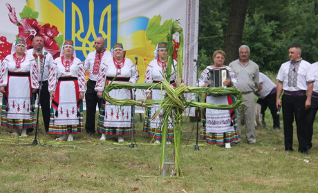 У Корделівці відбулося фольклорне свято
