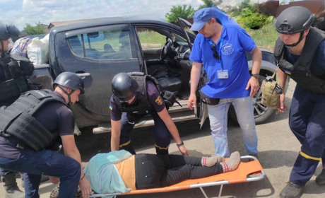 Начальник Торецької МВА вимагає негайно евакуюватися: "Ворог нищівно руйнує нашу громаду"