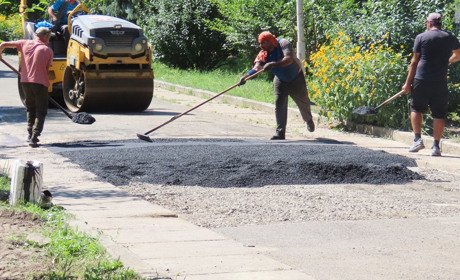 Покращують стан доріг наскільки вистачає коштів