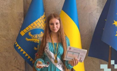 Мелітопольська школярка отримала 200 балів на НМТ з української мови