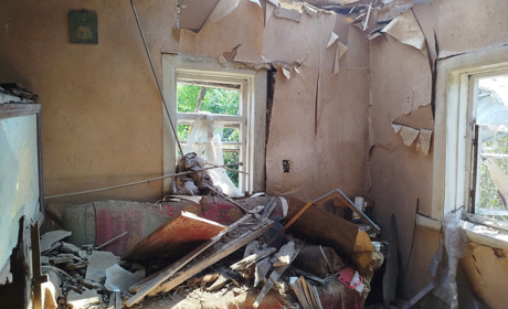 Волонтери показали, яких руйнувань внаслідок обстрілів рф зазнали Есмань та Суходіл на Глухівщині