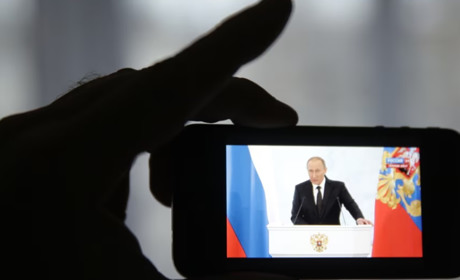 "З Росією - навіки". Агітаторка з Луганщини потрапила в поле зору кримінального кодексу України