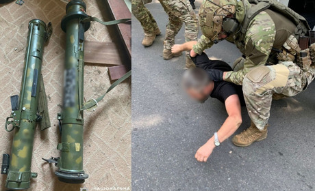 У Херсоні затримали торговця зброєю: чоловік вже встиг продати гранати, запали та набої