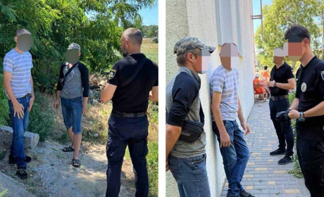 У Сичавці затримали двох осіб, які шукали "закладки"