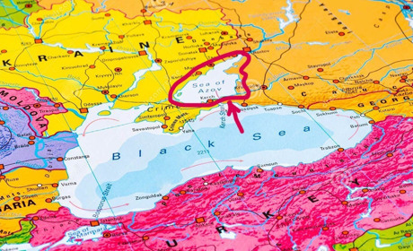 Окуповане море: як Росія перетворює екосистему Азовського моря в мертву солону водойму